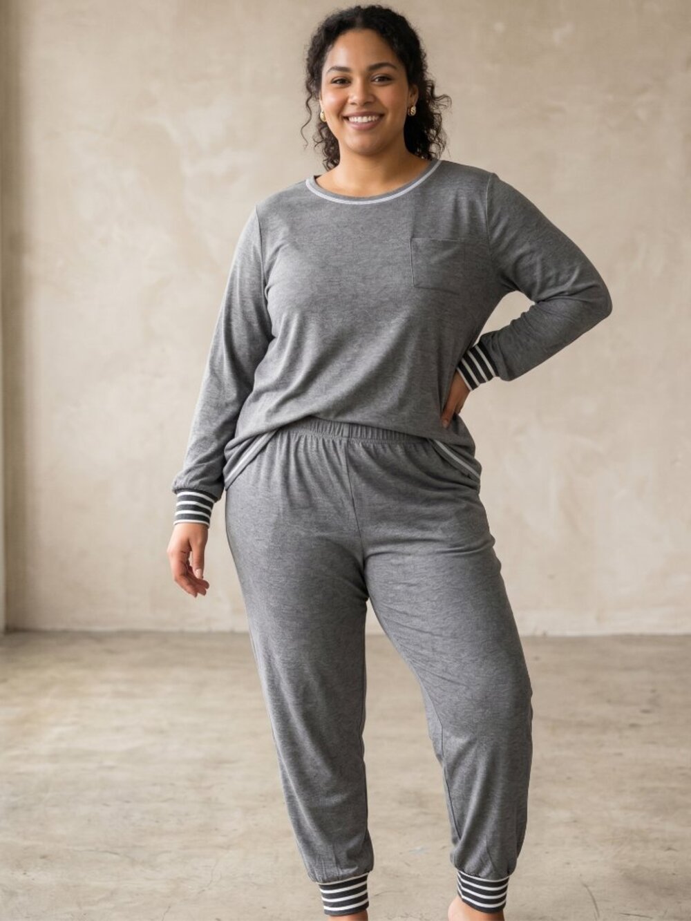 NIP| Women's Grey 2 Piece Long Sleeve Pajama Set with Striped Cuffs | Large